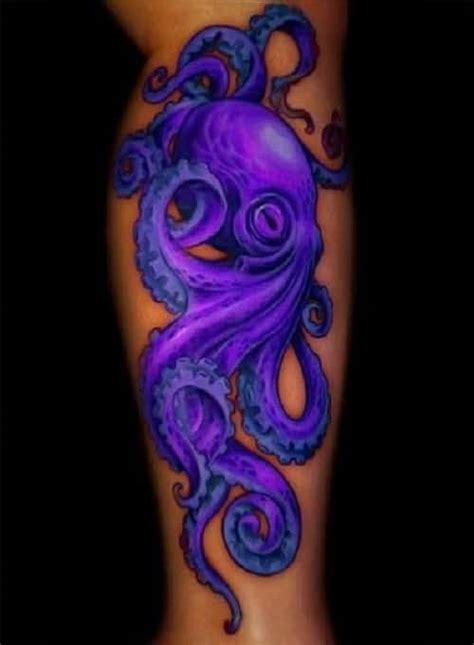 girl with octopus tattoo on ass|105 Mind